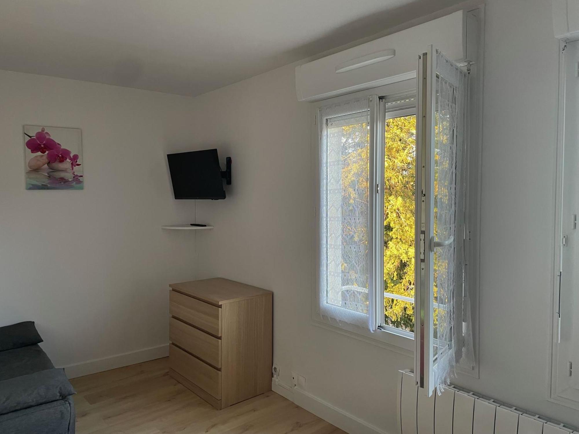 Meuble De Tourisme Dans Parc Arbore 1000M2 - Sejour-La-Roche Eperon La Roche-Posay Zimmer foto
